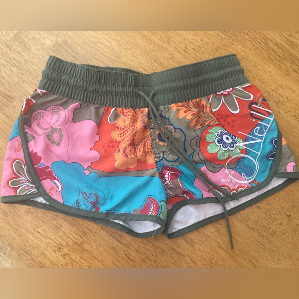 O’Neill board shorts